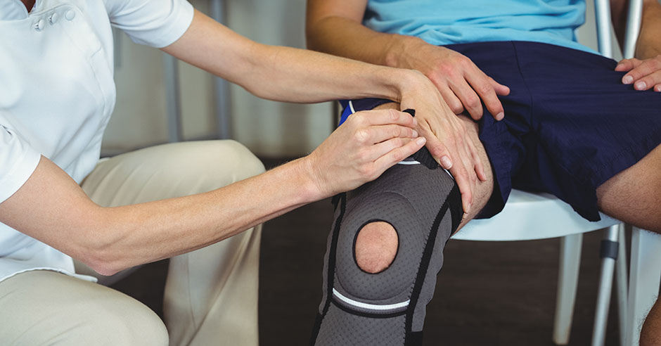 When is surgery indicated for multiple patellar dislocations? | Dr
